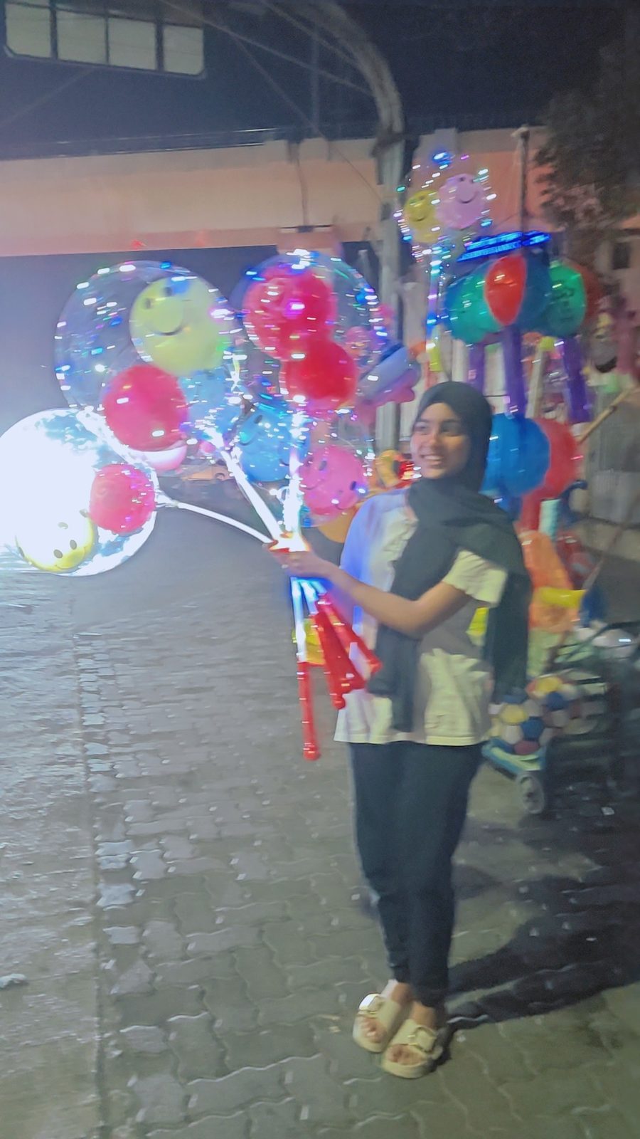 Jhilmil balloons: the reel that crossed 7 million views.